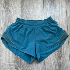Lululemon Teal Hotty Hot Low-Rise Lined Short 2.5"